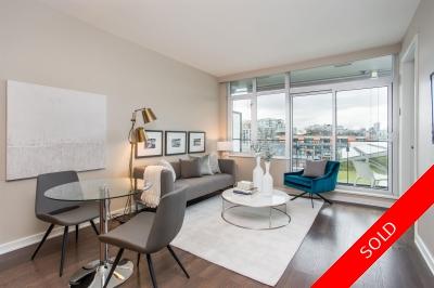 False Creek Apartment/Condo for sale:  1 bedroom 692 sq.ft. (Listed 2022-01-26)