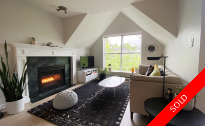 Fairview Penthouse for sale: Laurel Place 2 bedroom 826 sq.ft. (Listed 2025-02-25)